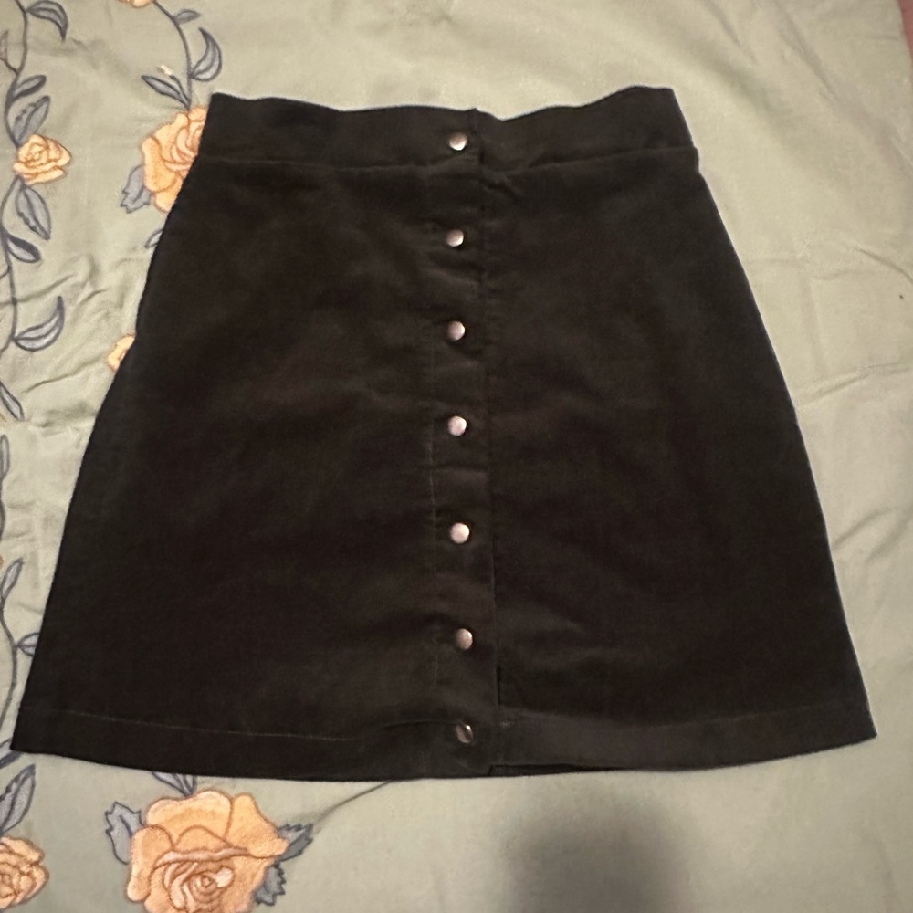Chic Green A-line Mini Skirt for Casual Wear